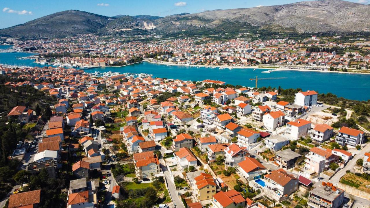 Peaceful & Sunny Apartments Trogir Eksteriør bilde